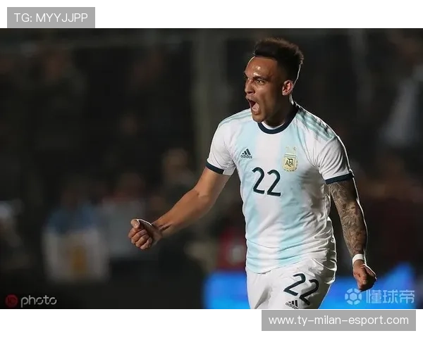 劳塔罗撕裂防线的一瞬间极具观赏性：在极锋系列中重现的速度美学