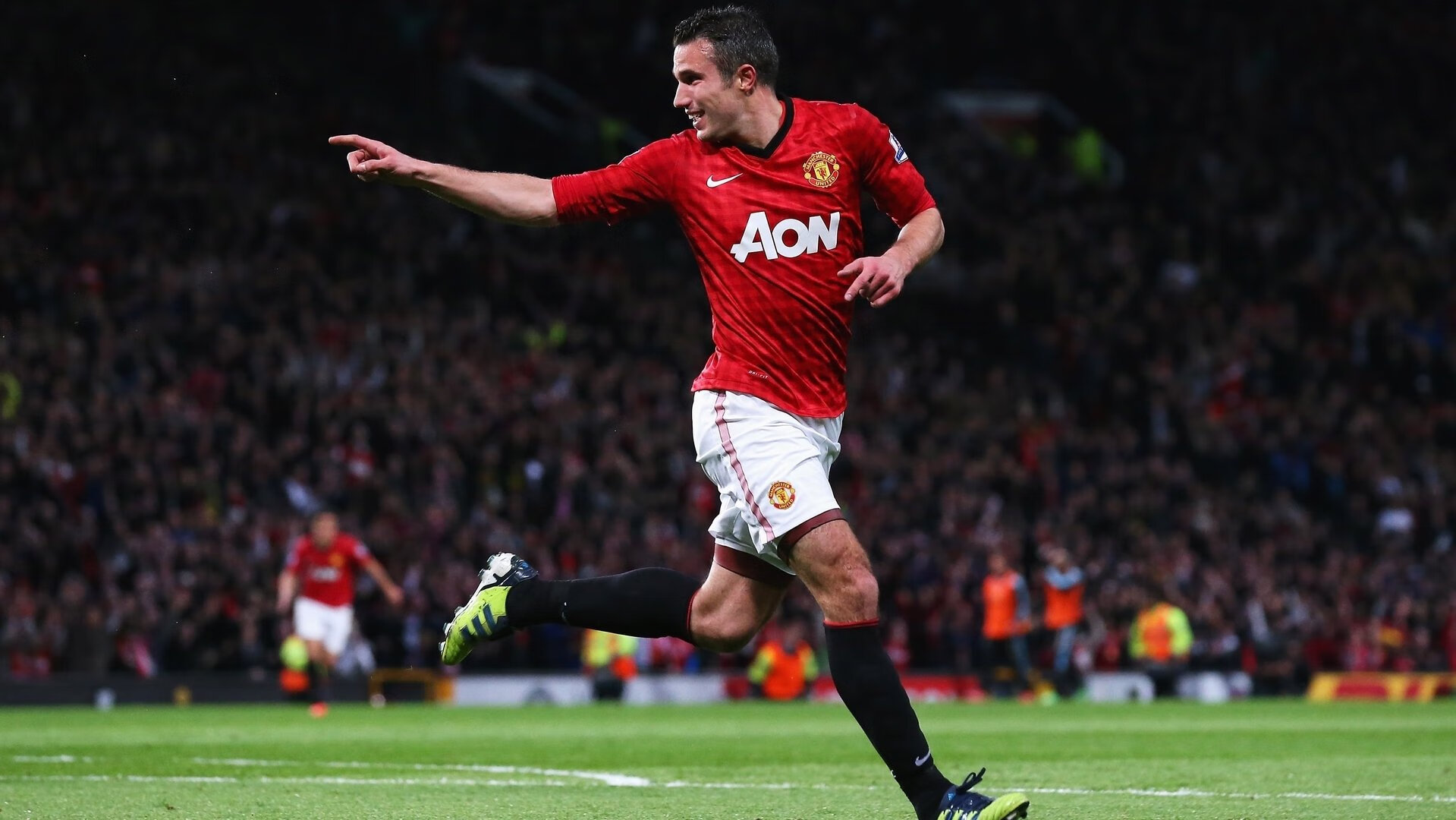 欧冠比赛临近 球队积极备战